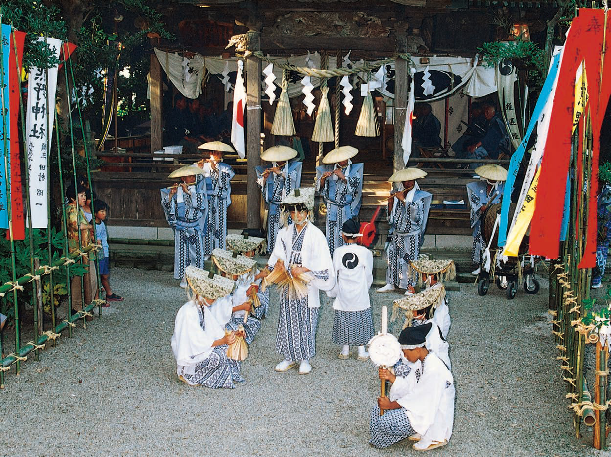 御宝殿の稚児田楽・風流｜いわきデジタルミュージアム